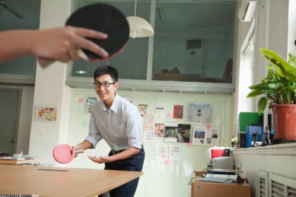 怎样为学生规划一个全面的体育课程(图1)